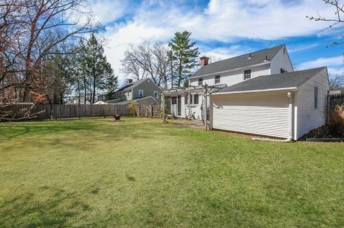 119 Bridle Path Rd, Springfield MA  01118-1846 exterior