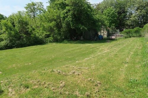 17 Virginia Dr, Mckeesport PA  15133-1005 exterior