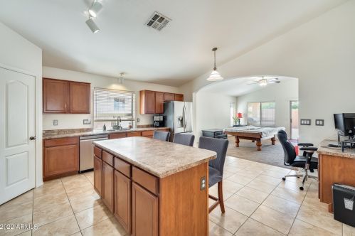 13625 Lisbon Ln, Sun City AZ  85379-6268 exterior