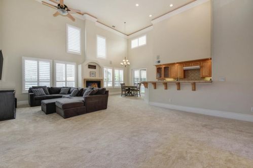 1781 Summer Cloud Ct, Folsom CA  95630-6249 exterior