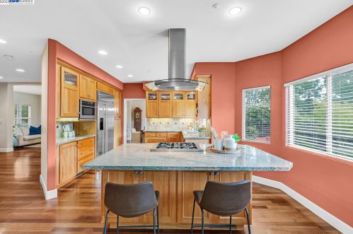 795 Daisyfield Dr, Livermore CA  94551-3990 exterior