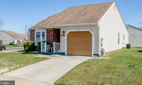 109 Bastian Dr, Mount Laurel, NJ 08054-3034