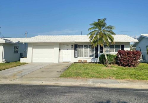 9700 45th St, Pinellas Park, FL 33782-3717