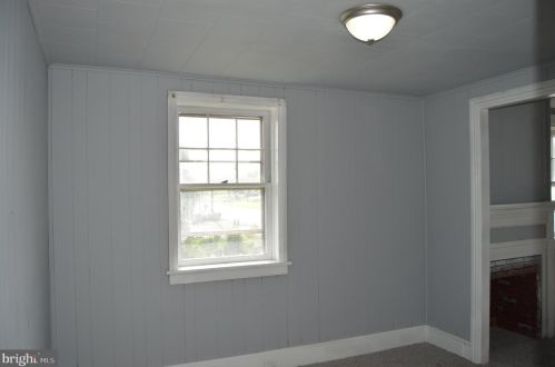 2161 Newville Rd, Carlisle PA  17015-7747 exterior