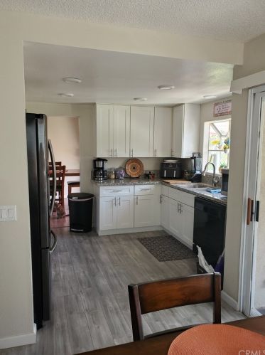 6742 Dove Ln, Riverside CA  92506-5000 exterior