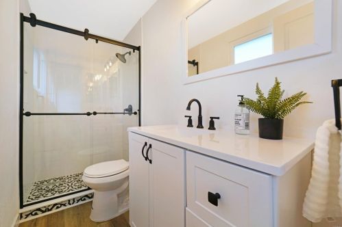 3350 Dorchester Dr, San Diego CA 92123-2641 exterior