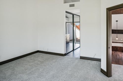 4792 Galicia Way, Oceanside CA  92056-5122 exterior