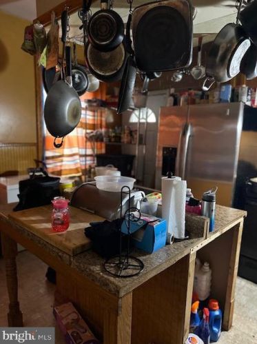 902 Chelten Ave, Philadelphia PA 19138-1714 exterior