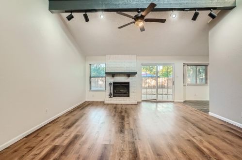 3305 Broken Spoke Trl, Georgetown TX  78628-2801 exterior