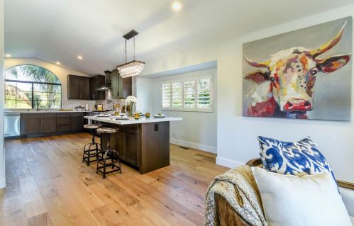560 Apple Grove Cir, Santa Barbara CA  93105-4086 exterior