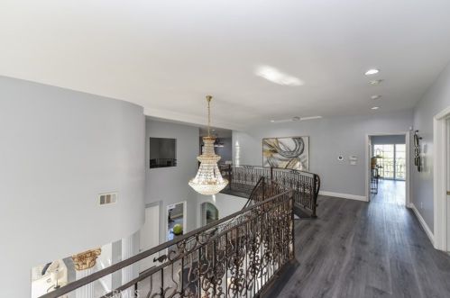 568 Avenida Esplendor, Walnut CA  91789-2684 exterior