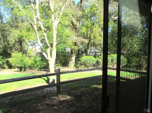 6430 Stone Brg Rd, Santa Rosa CA  95409-5827 exterior