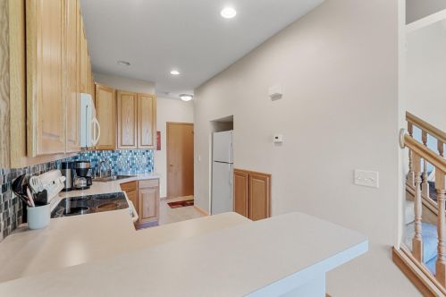 641 19th Pl, Spectacle Lake MN  55008-9324 exterior