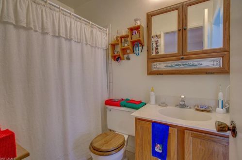 261 17 St, Naples FL 34117-3312 exterior