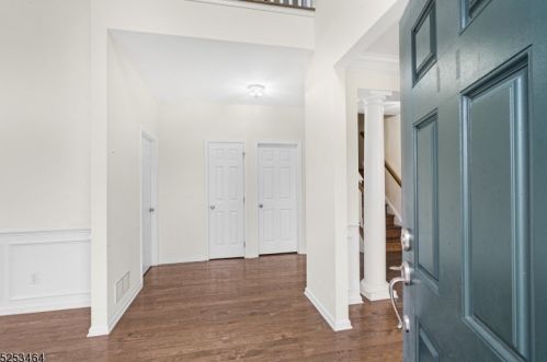 2 Greenwich Ct, Mount Olive NJ  07828-2452 exterior