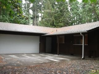 18234 Clear Lake Blvd, Yelm, WA 98597-8970