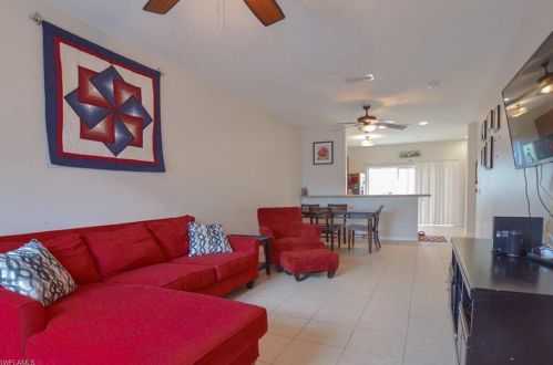 3265 Amanda Ln, Naples, FL 34109-3866