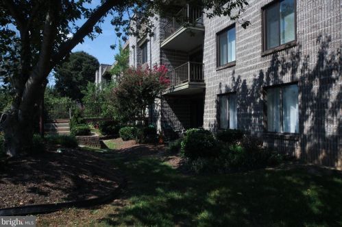 197 Southwark Ct, Southampton, PA 18966-2551
