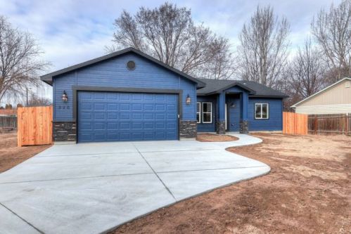 220 Buffalo Ct, Wilder, ID 83676-5257