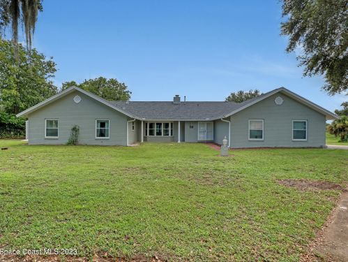 1980 London Town Ln, Titusville, FL 32796-4126