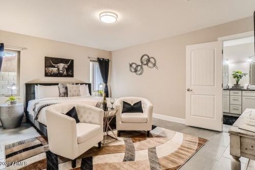 8007 7th Ave, Phoenix AZ  85021-5613 exterior