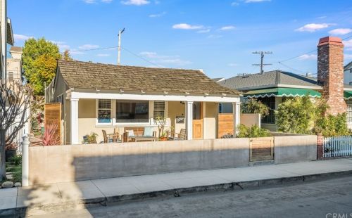 5587 Riviera Walk, Long Beach, CA 90803-3949