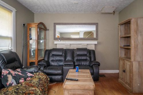 921 Catherine St, Xenia, OH 45385-1908