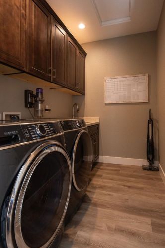 2440 Greenboro St, Turlock CA  95382-1433 exterior