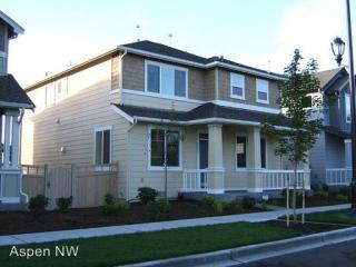 6000 Balustrade Blvd, Olympia WA  98513-5073 exterior