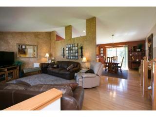 18886 Eaglewood Trl, Farmington, MN 55024-7015