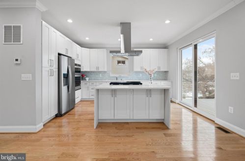 1437 Lawrence St, Washington DC 20017-2911 exterior