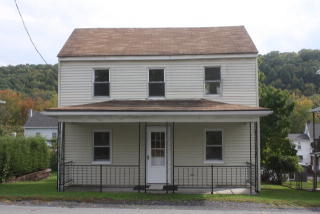 138 Coal St, Cumbola, PA