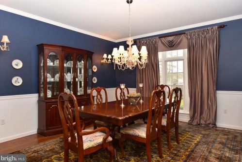 3002 Ridgeview Dr, Molino PA  17961-2338 exterior