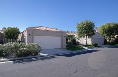 48619 Paseo Tarazo, La Quinta, CA 92253-2274