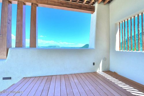 240 Crystal Sky Dr, Sedona AZ 86351-7450 exterior