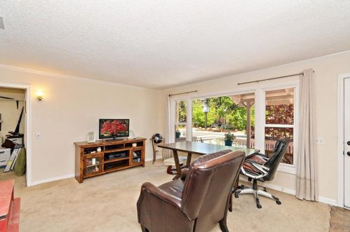 802 Big Bear Blvd, Big Bear City CA  92314-9669 exterior