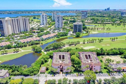 1850 Congress Ave, West Palm Beach, FL 33401-8203