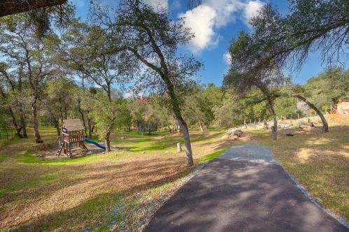 1290 Kellogg St, Newcastle CA  95658-9701 exterior