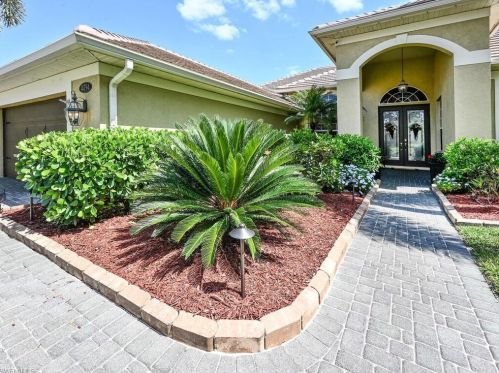 14794 Fripp Island Ct, Naples, FL 34119-4816