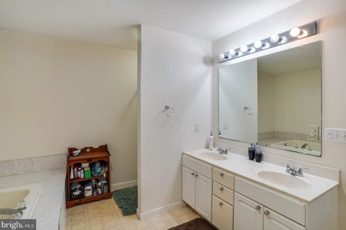 102 Plain Dealing Rd, Magnolia DE  19962-1120 exterior