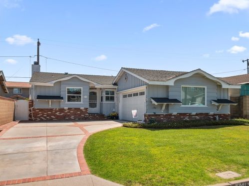25206 Doria Ave, Lomita, CA 90717-1720