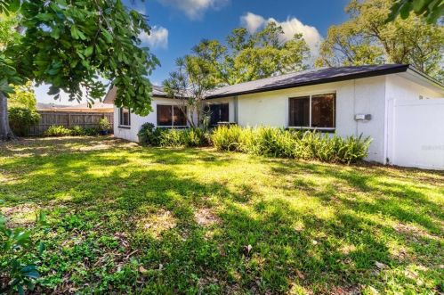 6373 Woodland Blvd, Pinellas Park FL  33781-4921 exterior