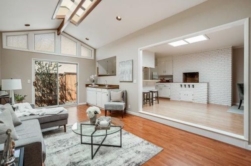 464 Yellowstone Dr, South San Francisco CA  94080-4235 exterior