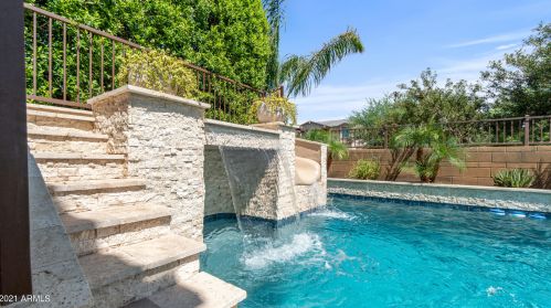 862 Hampton Ln, Gilbert, AZ 85295-6256