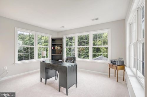 42104 Glynn Tarra Pl, Leesburg VA  20176-5478 exterior