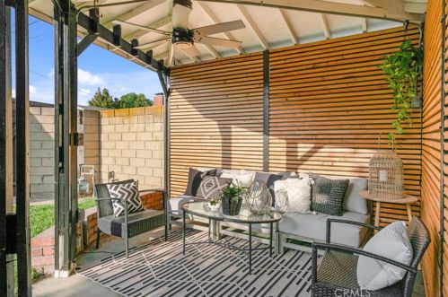 3936 Gaviota Ave, Long Beach CA  90807-3740 exterior