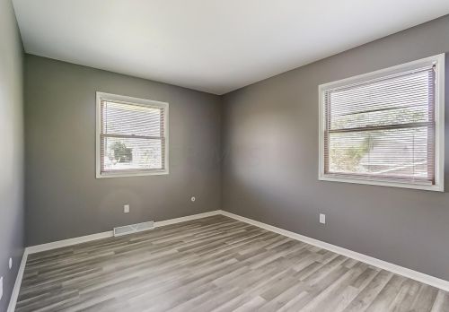 1075 Chenonceaux Dr, Marion OH  43302-6734 exterior