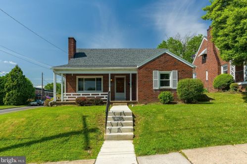 240 Hershey Ave, Lancaster, PA 17603-5430