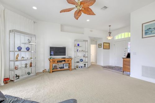 105 Keystone Dr, Sebastian FL  32958-6935 exterior