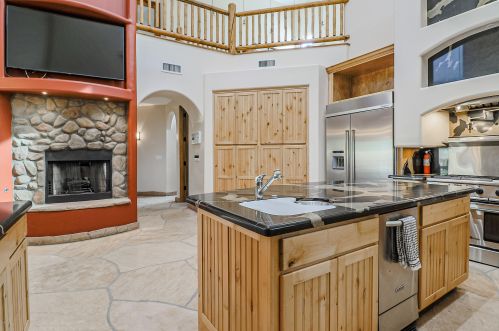 3833 67 Ave, Phoenix AZ 85033 exterior